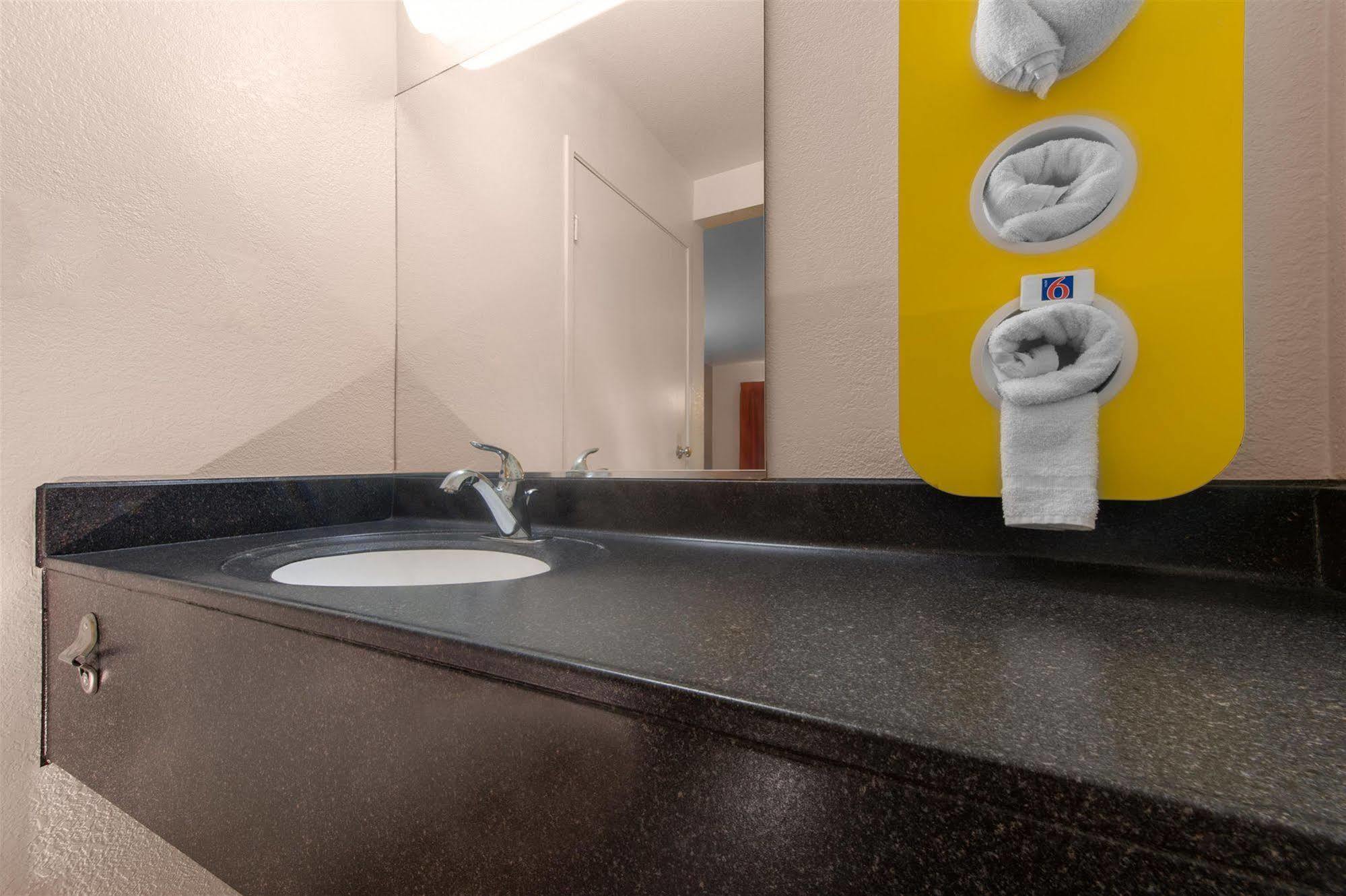 Motel 6-Pittsburg, Ca Zewnętrze zdjęcie
