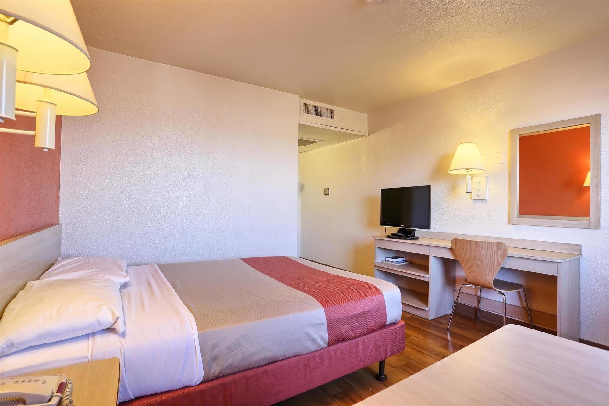 Motel 6-Pittsburg, Ca Zewnętrze zdjęcie